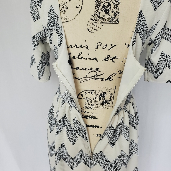 Jodi Kristopher dress with zipper, large - Picture 10 of 16